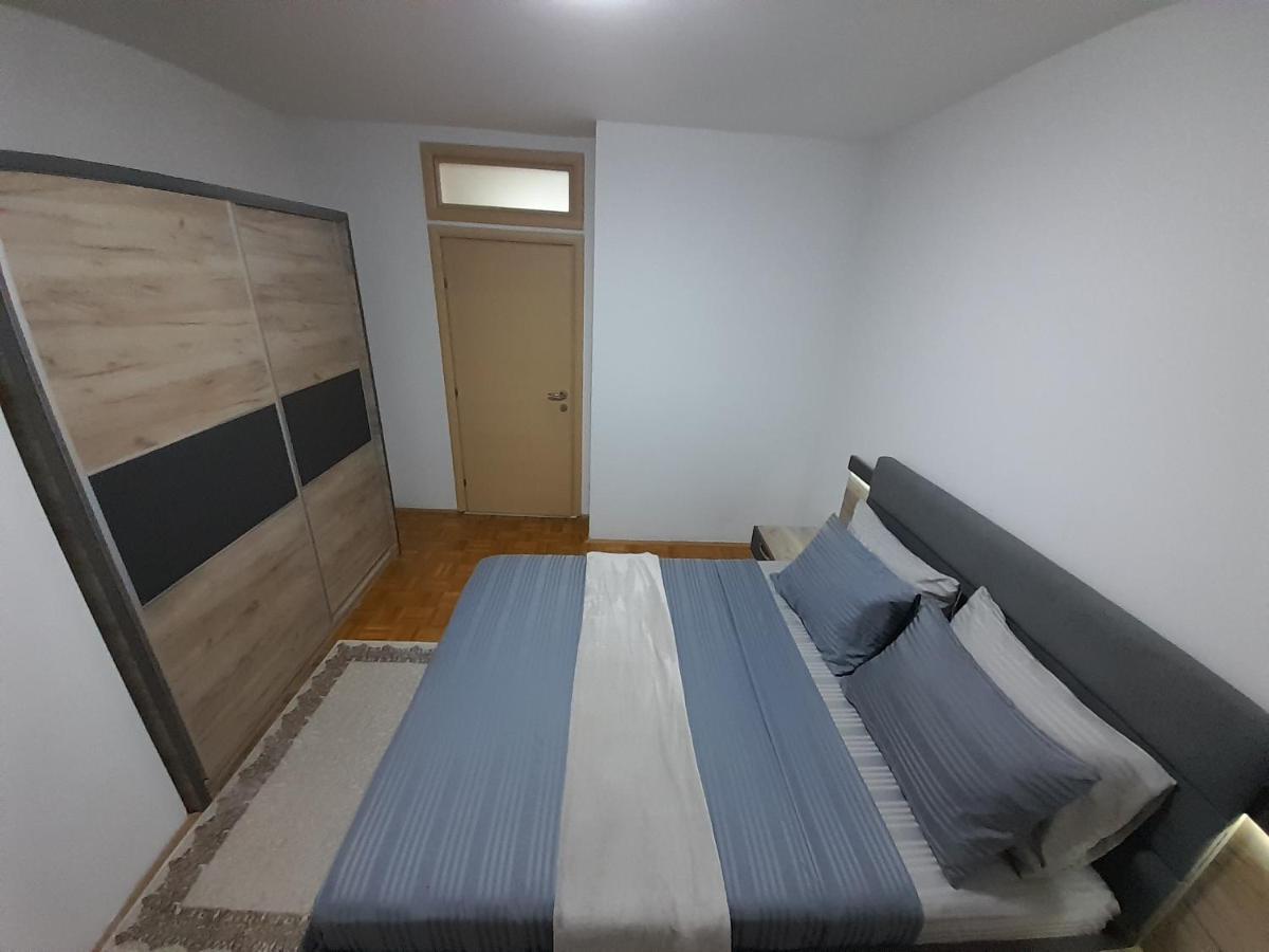 Gray Apartment 1 Prisztina Zewnętrze zdjęcie